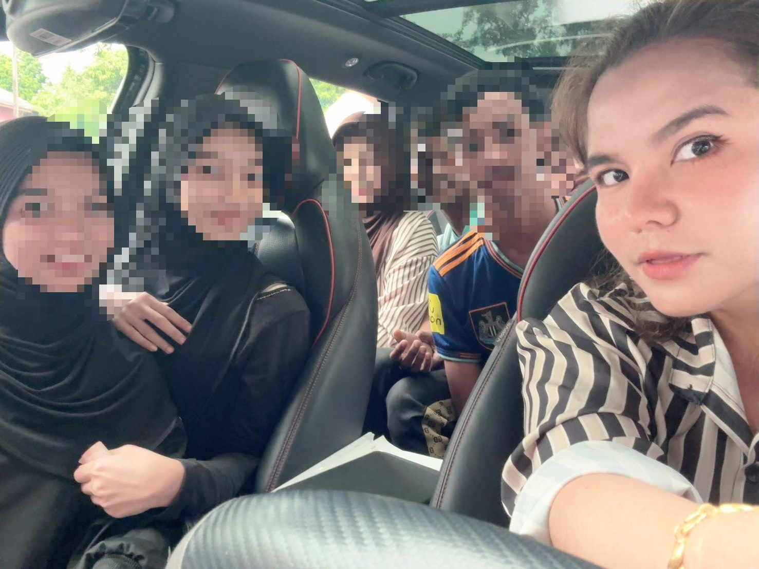รถพร้อมไกด์นำเที่ยว พัทลุง